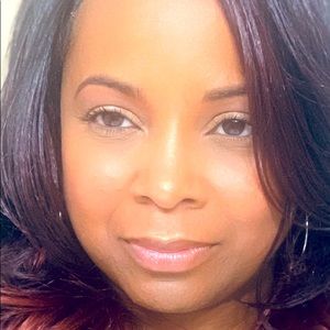 Meet your Posher, Tonya